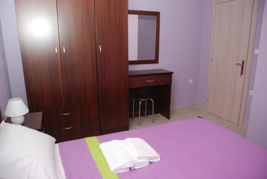 Marianna Apartments نيا رودا الغرفة الصورة